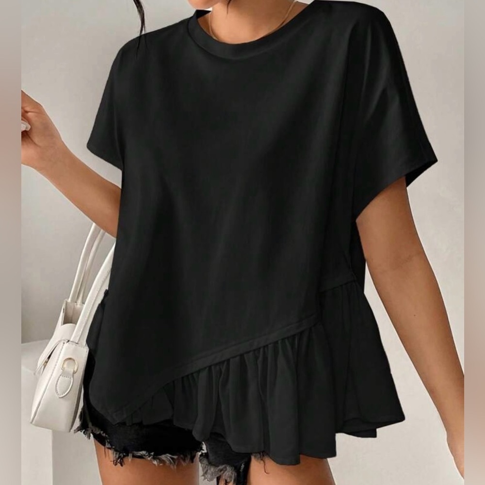 Elegant Black Women's Top - Picture 3 of 9